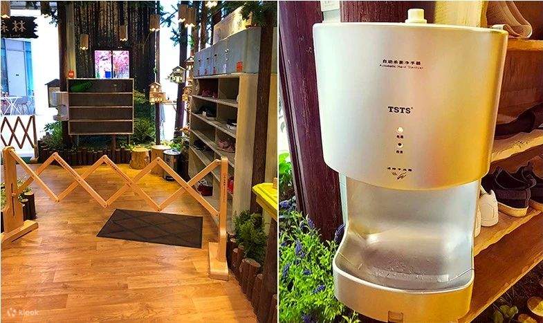 Es necesario prepararse antes de entrar: quítese los zapatos, póngase calcetines antideslizantes y desinféctese las manos. ¡Luego podrá divertirse y experimentar plenamente la curación y la alegría que ofrece Muyu Forest!